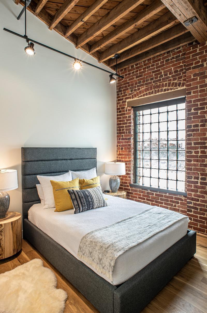 Elevation Lofts Hotel Ашвил Екстериор снимка